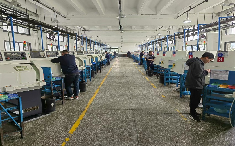 4精密機械產線.jpg
